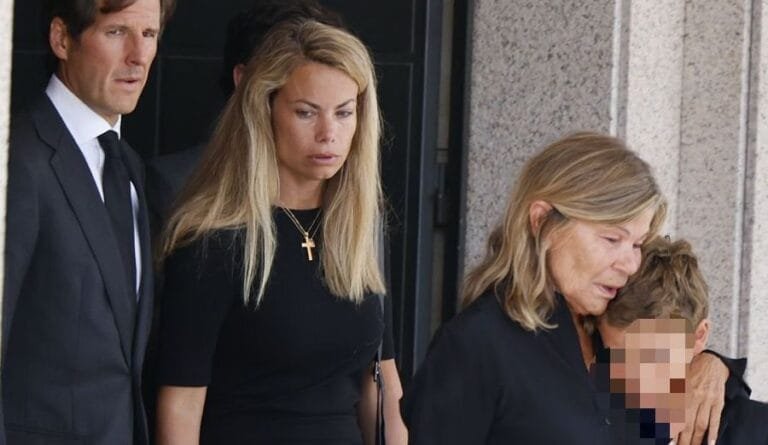 Familiares y amigos le dan el último adiós a Cartina Goyanes en Madrid