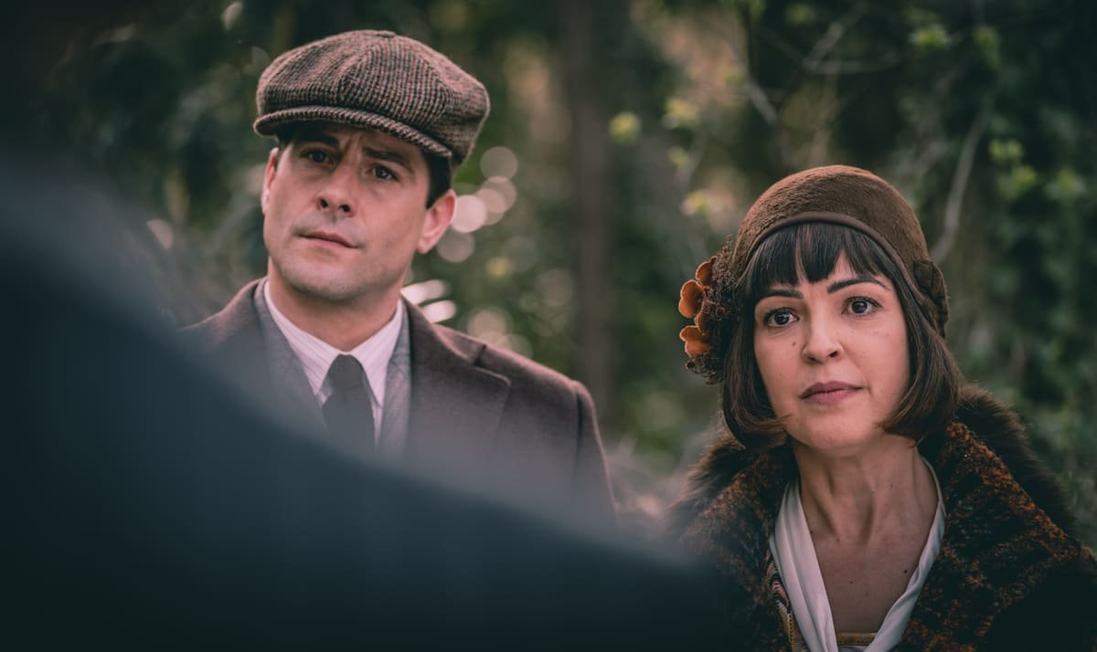 La-Favorita-1922-cap3-9 Imágenes promocionales del capítulo 3 de 'La Favorita 1922': Elena se ve obligada a confesar toda la verdad a sus compañeras