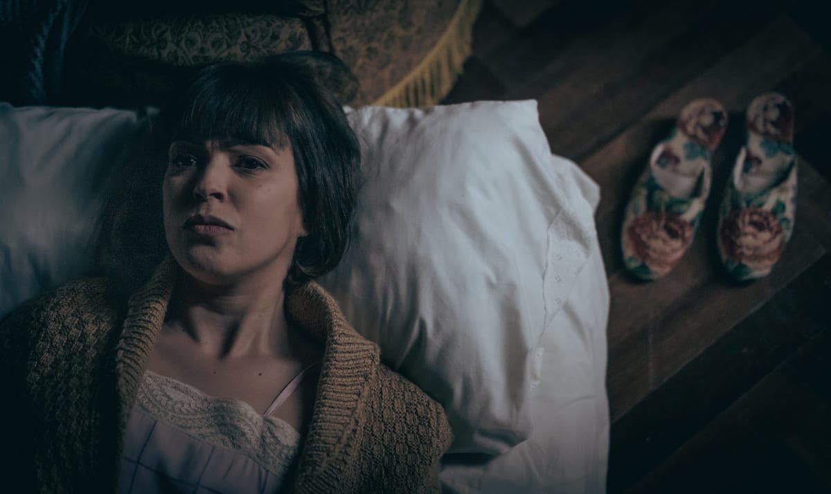 LA-FAVORITA-1922_EP4-18 Imágenes promocionales del capítulo 4 de 'La Favorita 1922': Julio insiste en contratar a un viejo conocido que descolocará a Ana