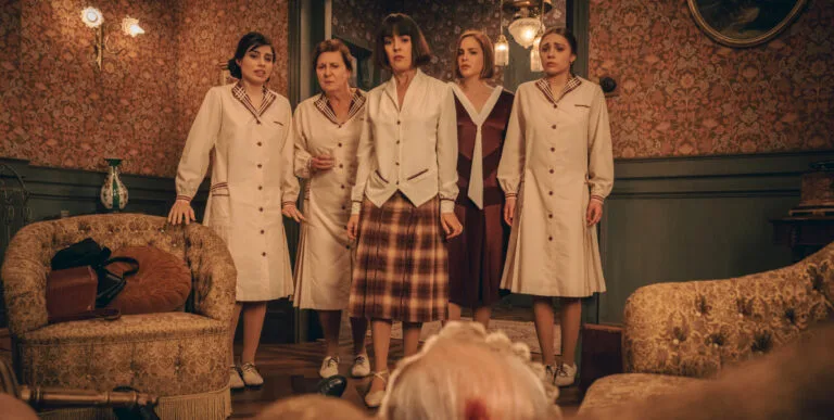 Imágenes promocionales del capítulo 5 de ‘La Favorita 1922’: Un cadáver al descubierto y un plan peligroso para ocultarlo